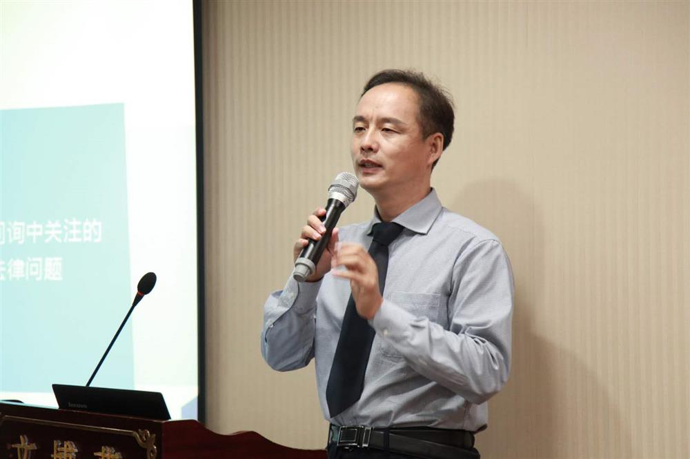 8、袁春辉发言