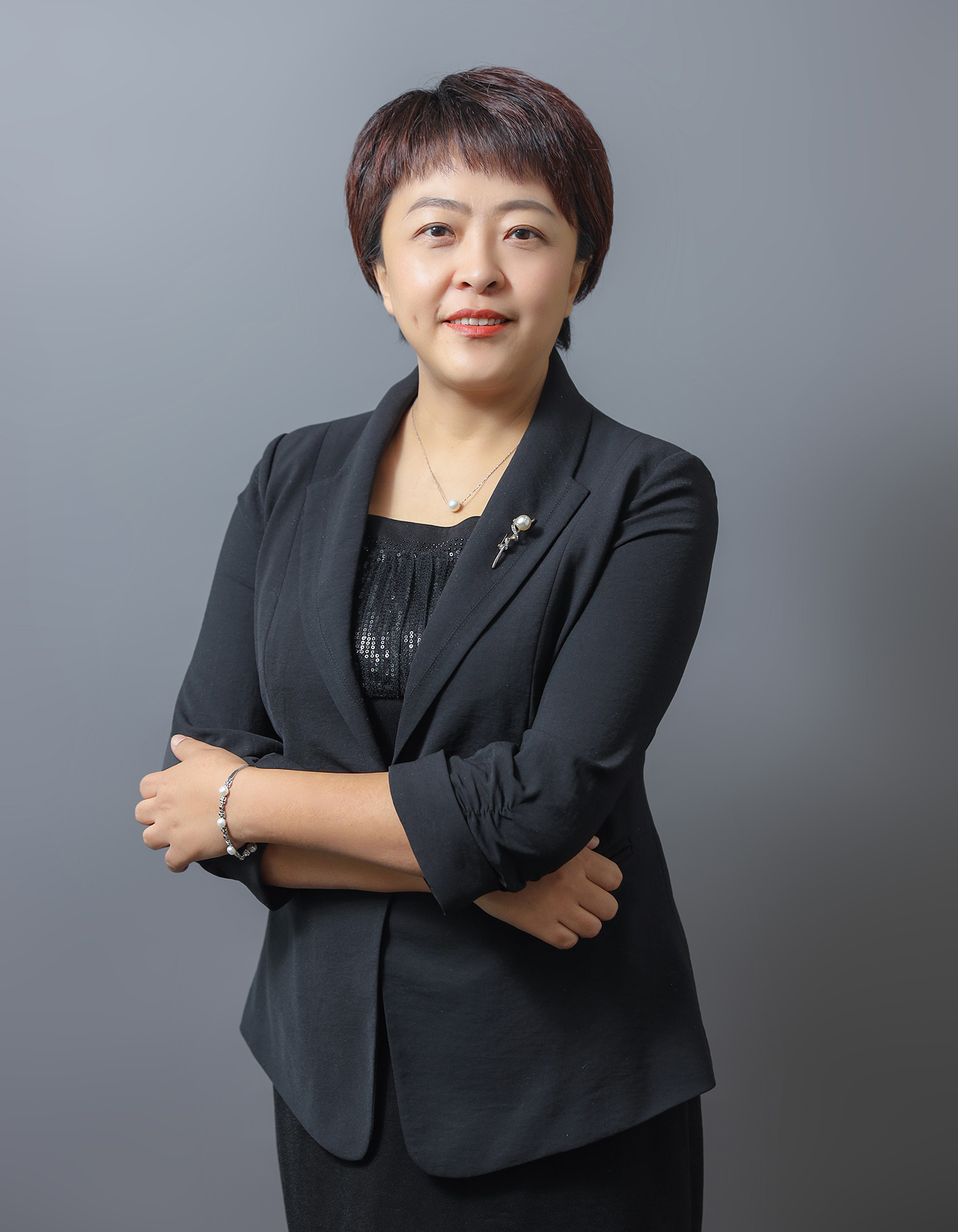 李岚红