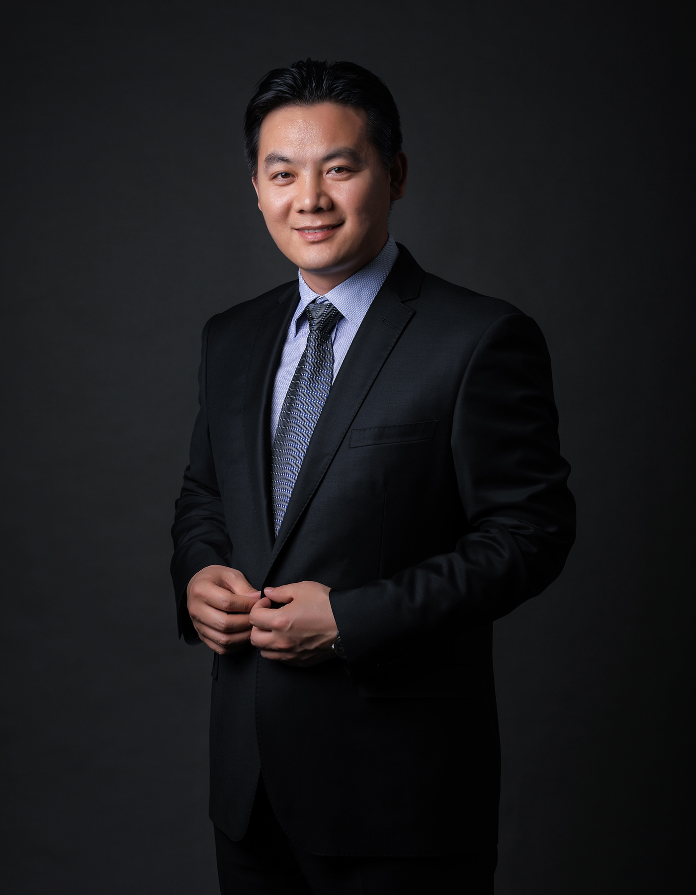 贾存恩